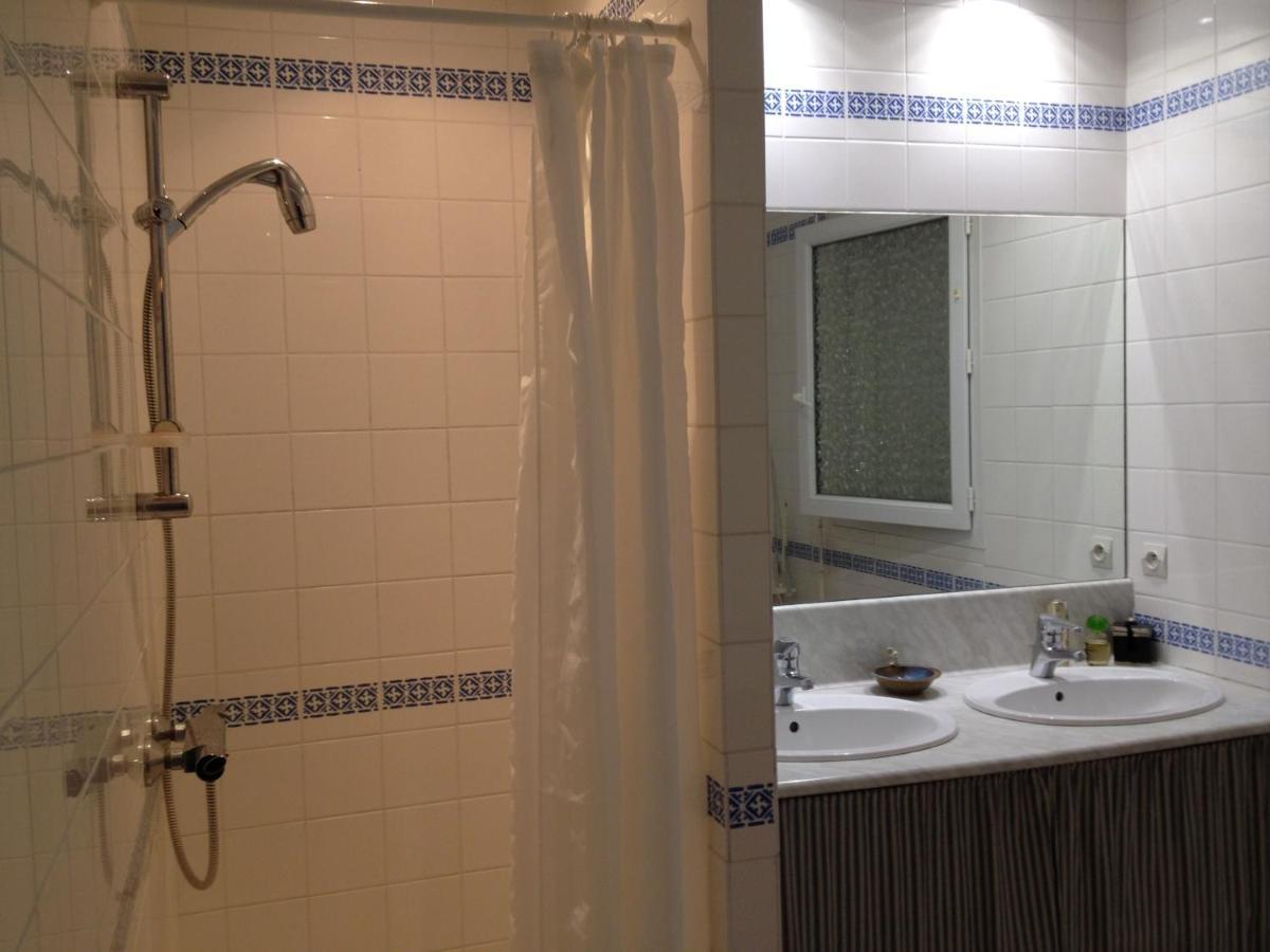 Bed and Breakfast Aux Perderies Трегье Экстерьер фото